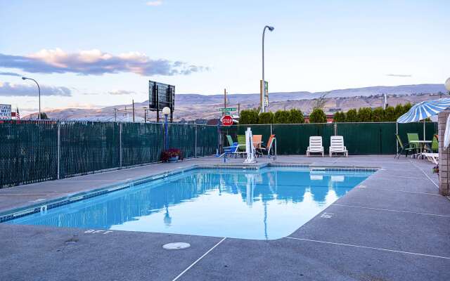 Motel 6 Wenatchee, WA