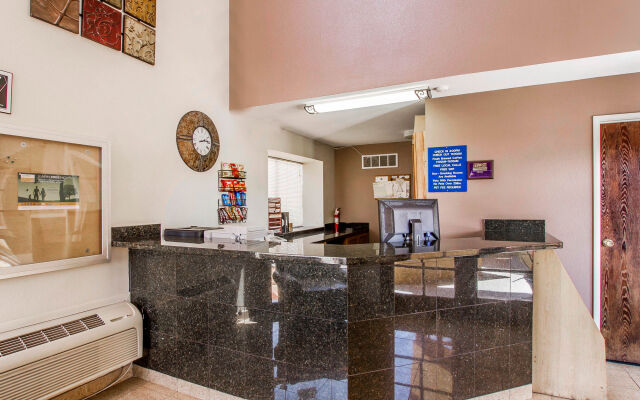 Rodeway Inn Near AZ State University