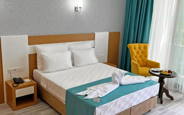 Rizom Beach Hotel