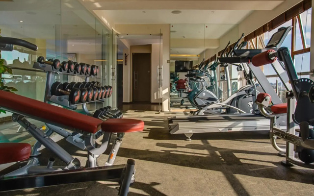 The Concord Hotel And Suites