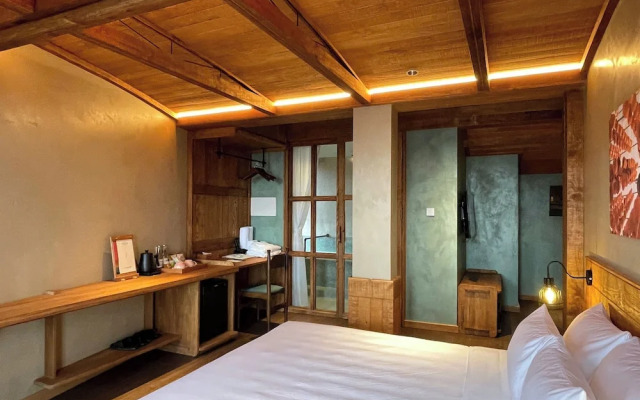 The Pink Boutique Hotel