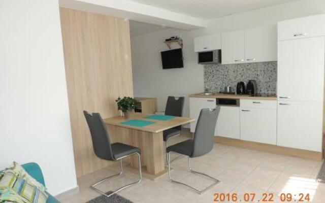Tolnaricum Apartments