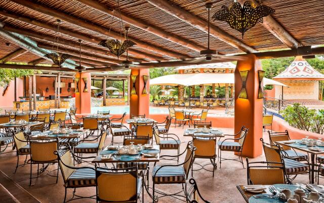 Avani Victoria Falls Resort