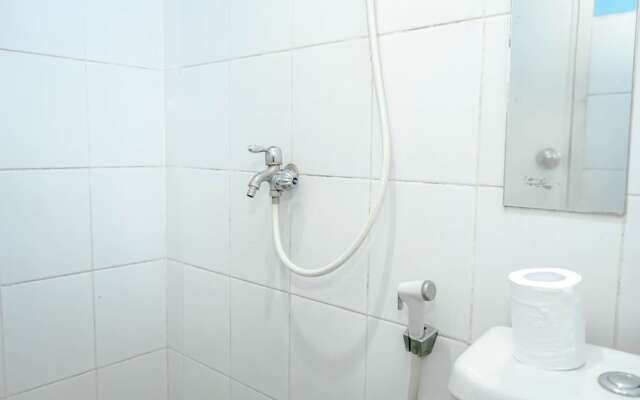 Cozy Studio Room Kalibata City Apartment