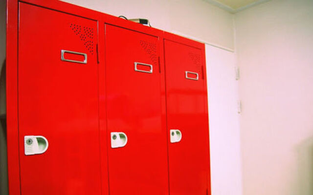 OMG Hostel