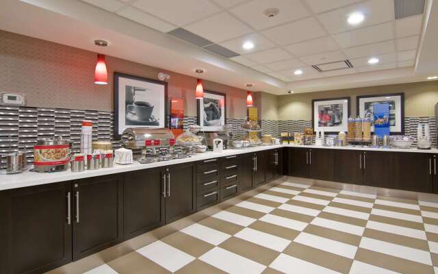 Hampton Inn & Suites by Hilton Toronto Markham