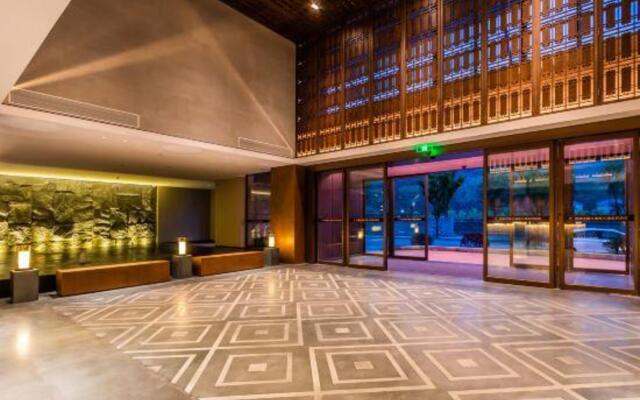 Baili Shachanghua Hotel