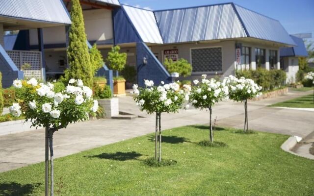 Amaroo Motel