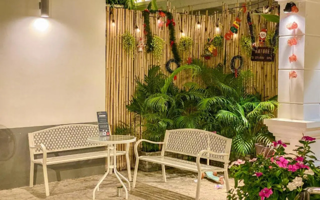 Muni Residence & Spa