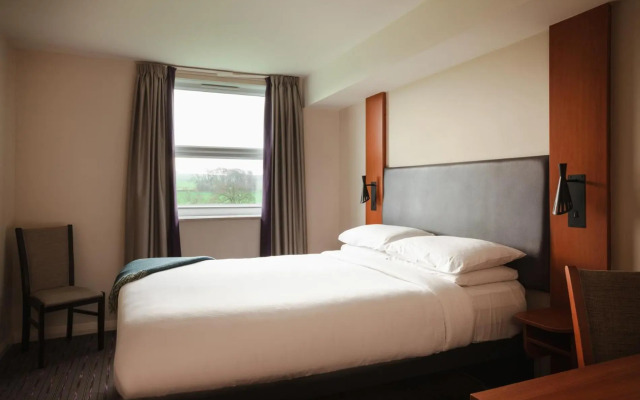 Premier Inn Chesterfield West