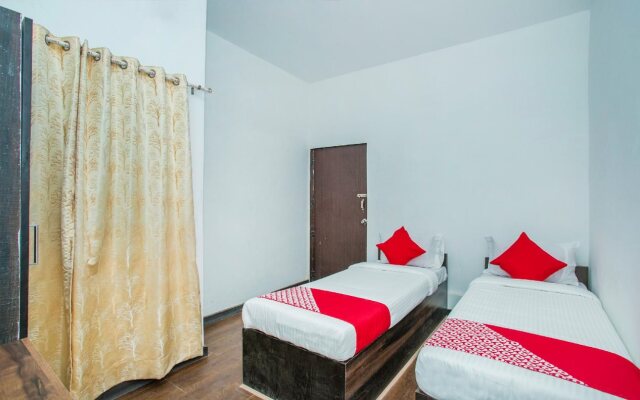 Shri Krishna Hometel By OYO Rooms