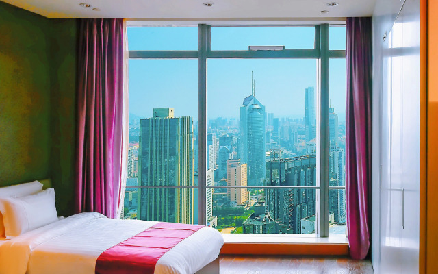 Grand Madison Qingdao Harbour-view Central（Former Qingdao Farglory Hotel）