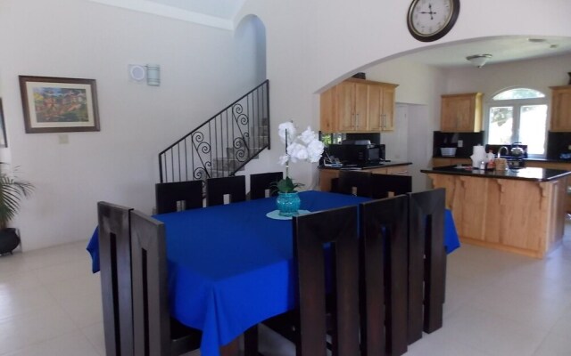 Mi Amor, Silver Sands 4BR