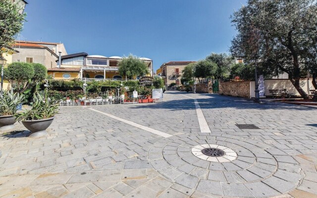 Amazing Apartment in Castellabate SA With 2 Bedrooms