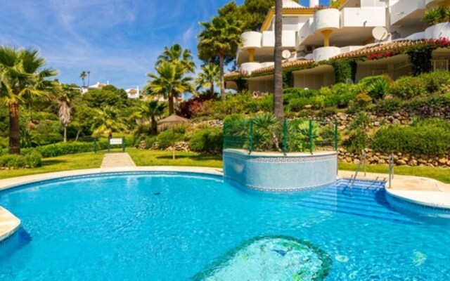 Apartment - 2 Bedrooms with Pool and WiFi - 107868