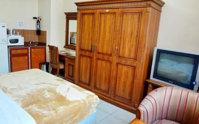 Flamingo Hotel Apartment 1