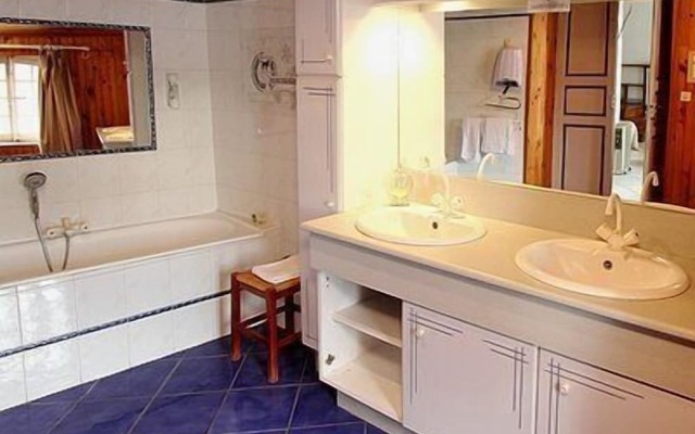 Logis Hotel le Prieure