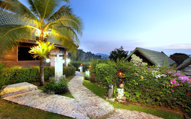 Boomerang Village Resort Kata