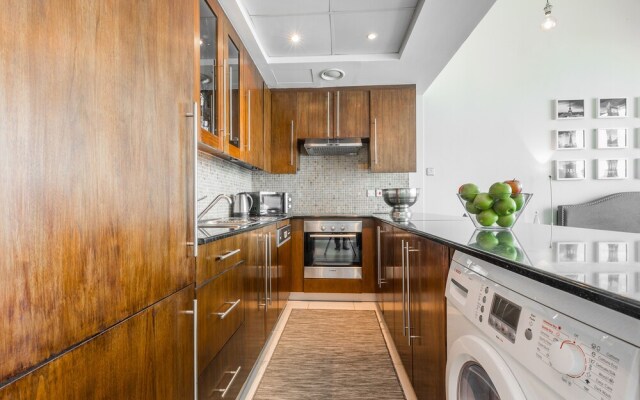 City Nights Holiday Homes- 8 BLVD Walk Tower