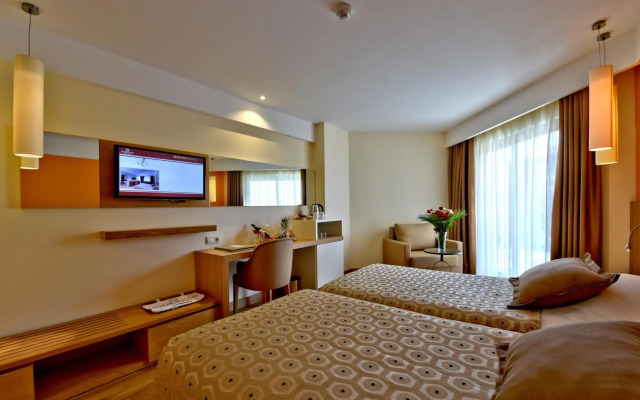 Hotel Vera Club Lindita