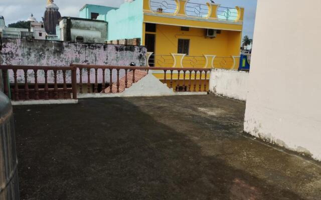 Divine view _ 1 Double Bed – SwarnaBhavan