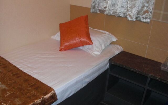 Dynasty Commercial Hotel