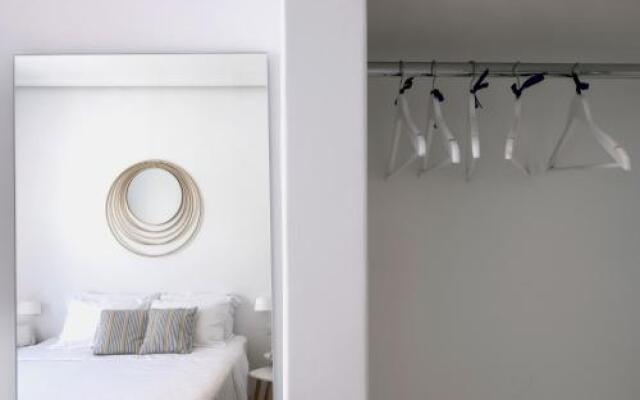 Hyades Mykonos Apartments And Studios