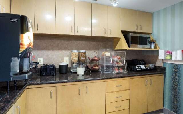 Rodeway Inn & Suites New Orleans Gentilly