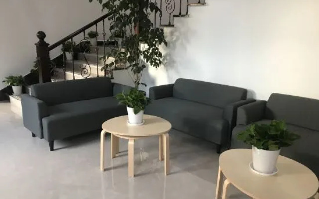Shanghai Xinnan Hotel