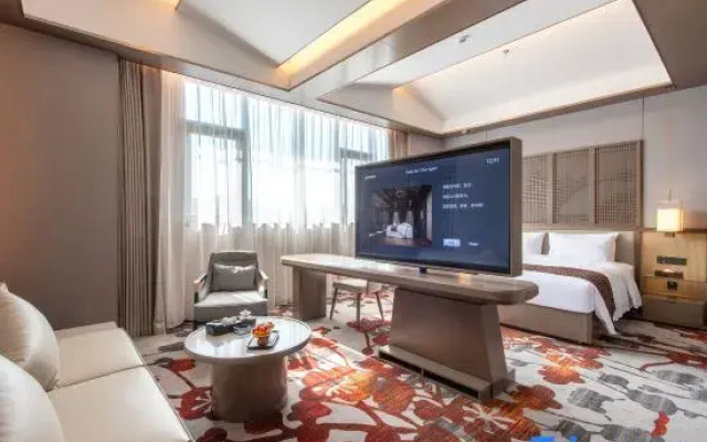 Treasury S Hotel (Chaozhou Guangji Bridge Archway Street)