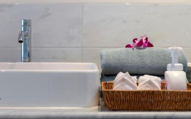 Kamala Beach House - 1 min walk to beach