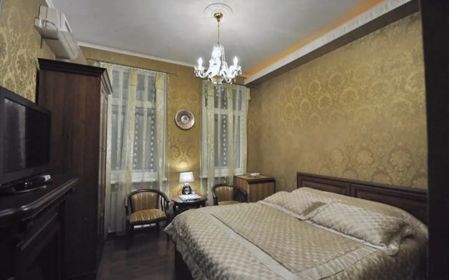 V.S.Apart Central Plaza 