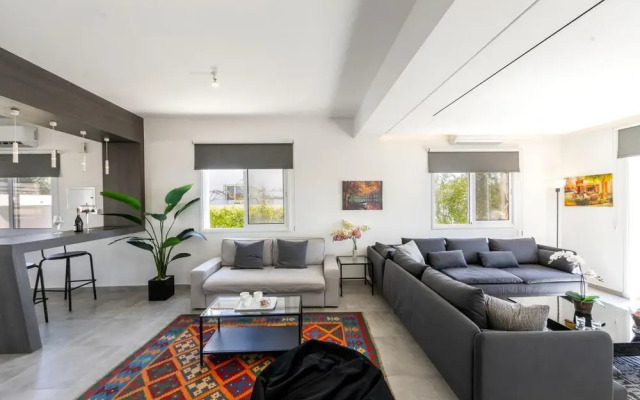 Napa Bay View Villa 2