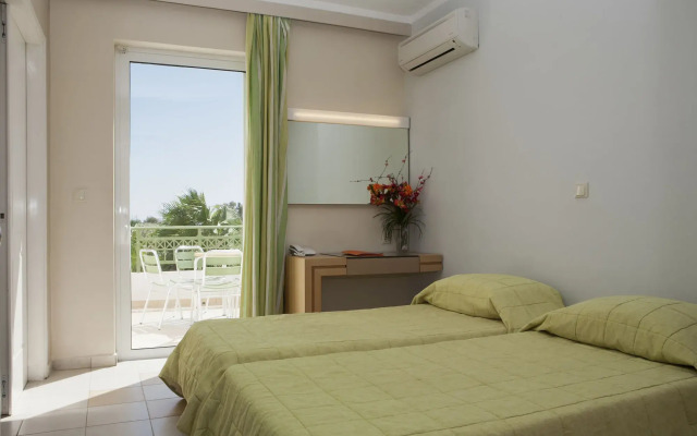 Sovereign Beach Hotel