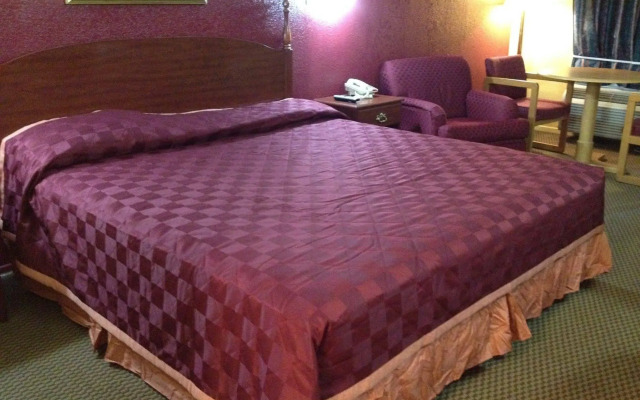 Economy Inn & Suites