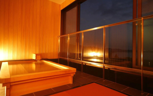 Awaji Island Uzushio Onsen Umemaru
