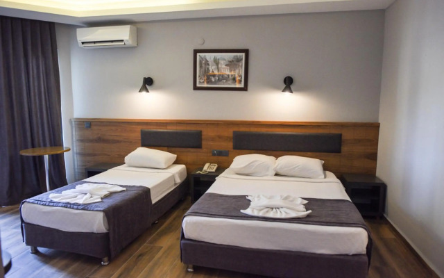 Fatih Hotel Kleopatra