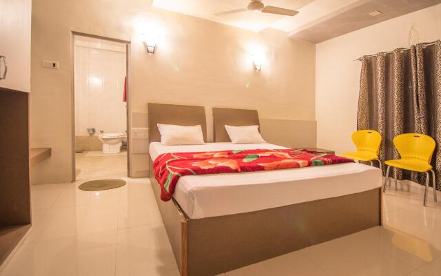Hotel Yogiraj Palace