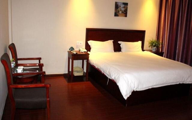 GreenTree Inn Nanchang Xihu District Railway Station Zhanqian Road Express Hotel