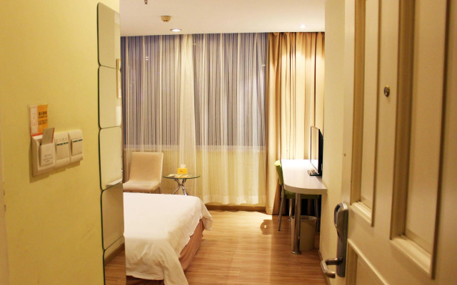 Green Oasis Hotel