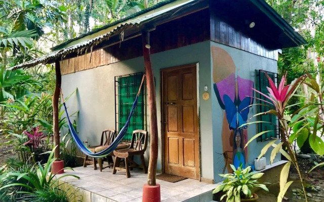 Tasty Dayz Hostel