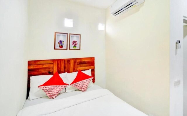 OYO 90048 Teratai Bekasi Guesthouse