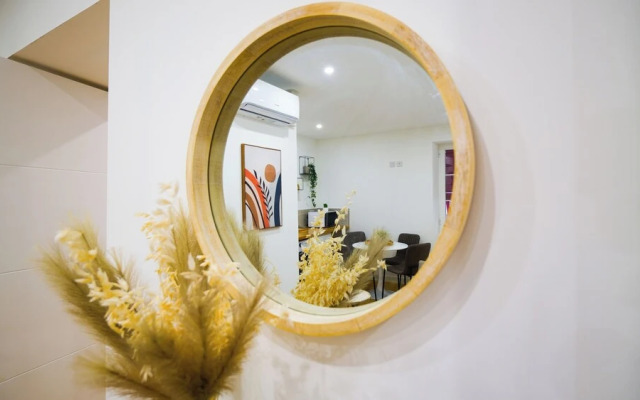 Main Street Suites-Hosted by Sweetstay