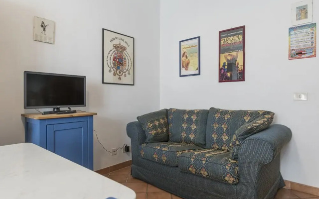 San Lorenzo Roomy Apartment