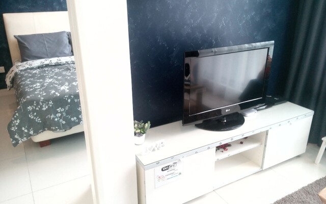 Robertson Suites Z
