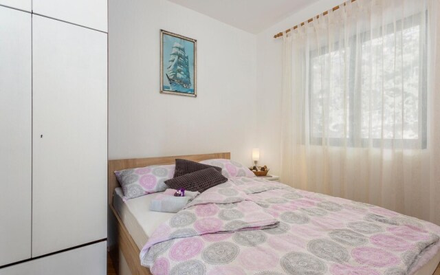 Stunning Apartment in Njivice With Wifi and 2 Bedrooms