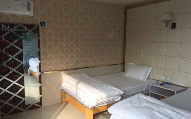 Jining Liangshan Rujia Family Inn