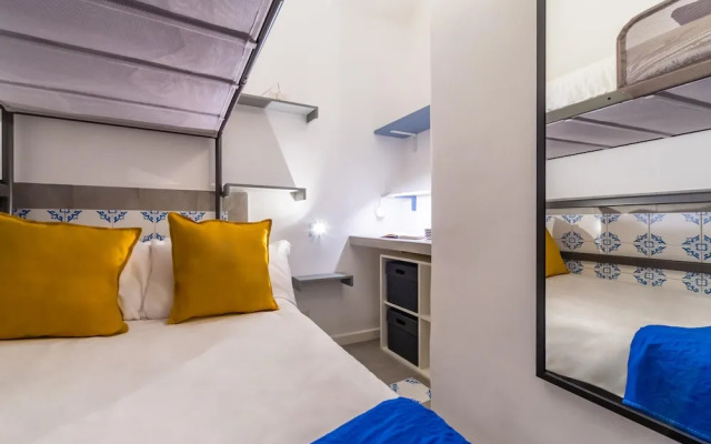 Cozy Apartment ai Quartieri Spagnoli by Wonderful Italy