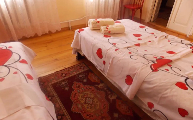 Guesthause 2 Steps