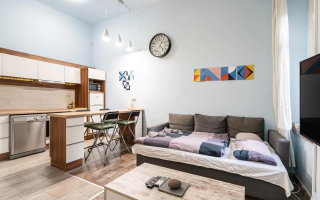 Oriental Deluxe 2R Apartment